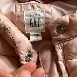 Baby gap 18-24 months  puffer vest